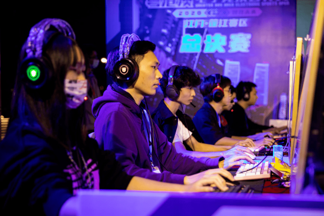 加兰的出色 加兰的出色