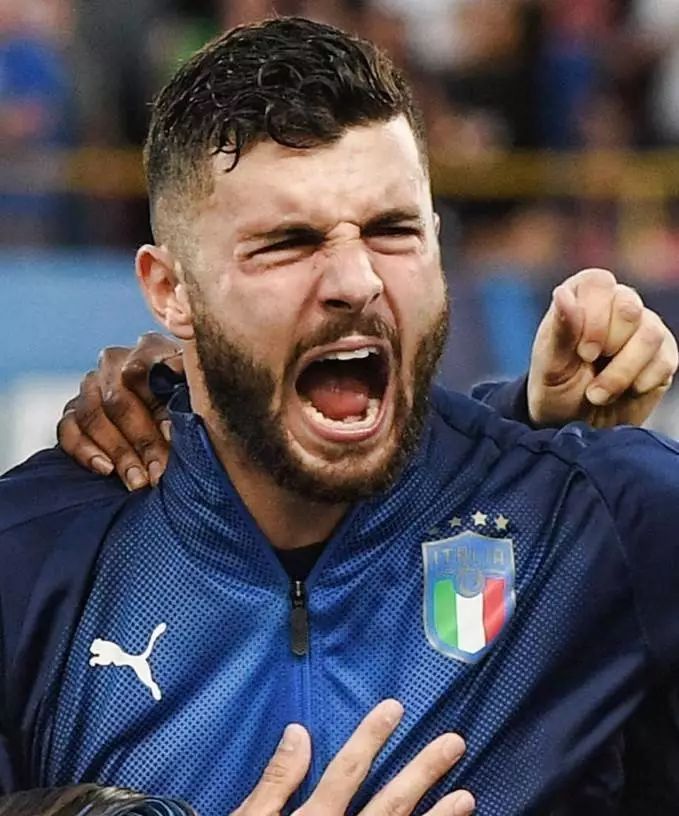 土中场的骄 土中场的骄