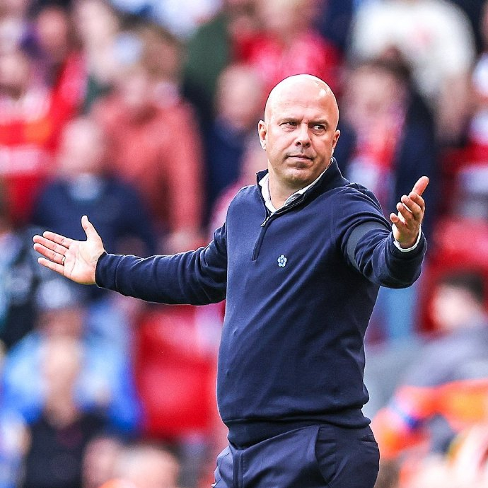 东部前列的 东部前列的